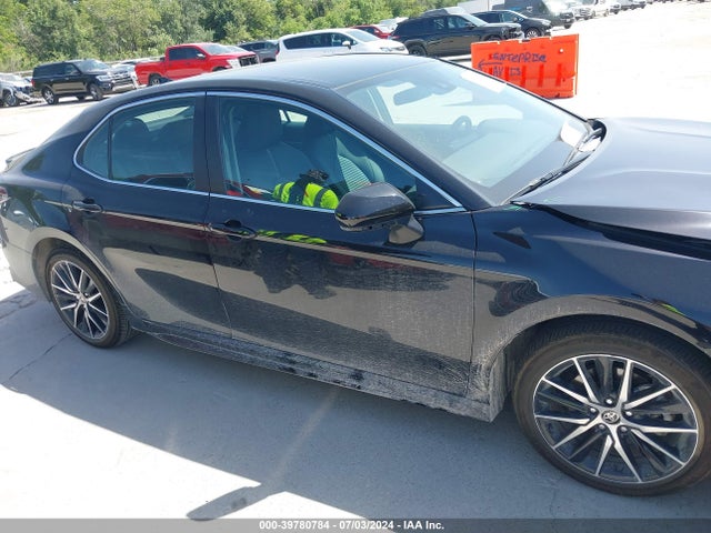 Toyota CAMRY SE 2024 4T1G11AK6RU230435 Image 13