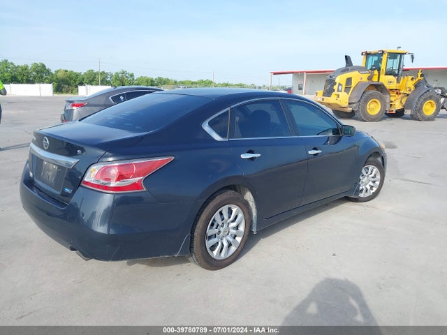 Nissan Altima 2.5 S 2014 1N4AL3AP6EN390482 Image 4