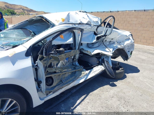 Toyota Corolla Le Plus 2014 5YFBURHE9EP105568 Image 6