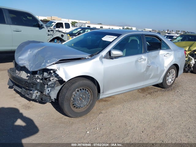 Toyota CAMRY LE 2014 4T1BF1FK6EU397506 Image 2