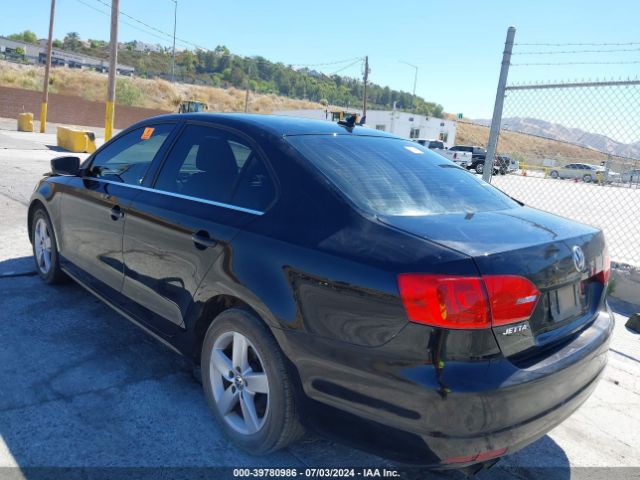 3VWLL7AJ1EM389575 Volkswagen Jetta 2.0l Tdi