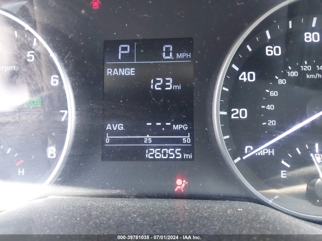Hyundai ELANTRA SE 2017 5NPD74LF8HH113018 Image 15