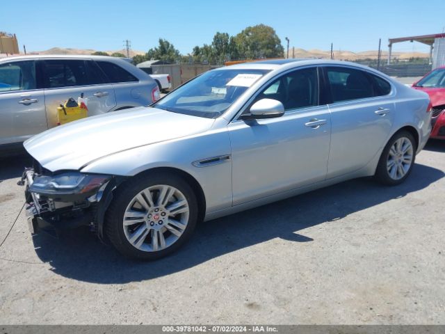 SAJBD4BV7HCY29110 Jaguar Xf 35t Premium