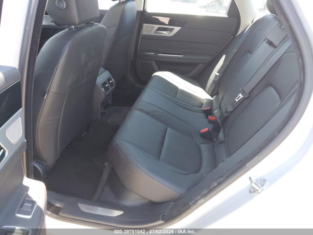 SAJBD4BV7HCY29110 Jaguar Xf 35t Premium