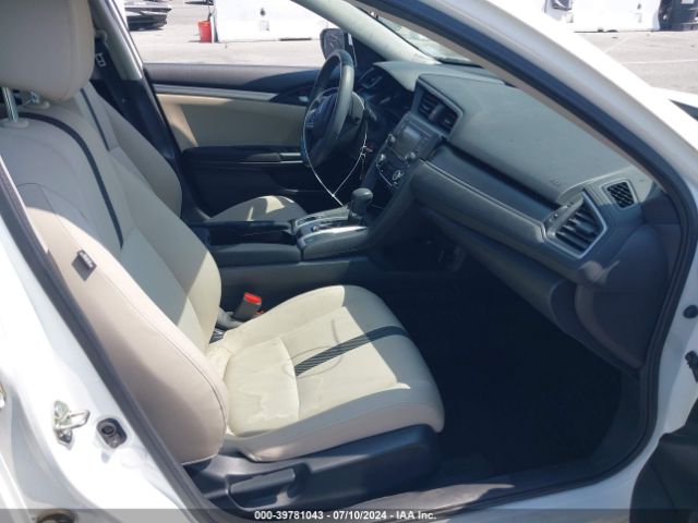 2HGFC2F5XGH551947 Honda Civic Lx