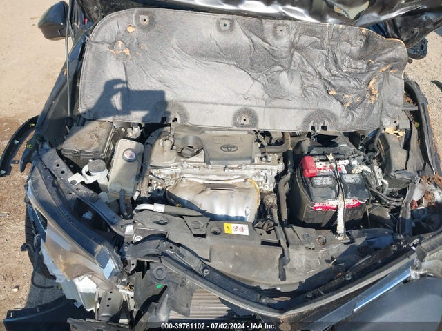Toyota RAV4 LE 2018 JTMZFREV1JJ729117 Image 10