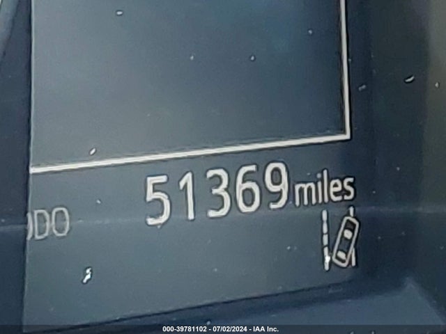 Toyota RAV4 LE 2018 JTMZFREV1JJ729117 Image 16