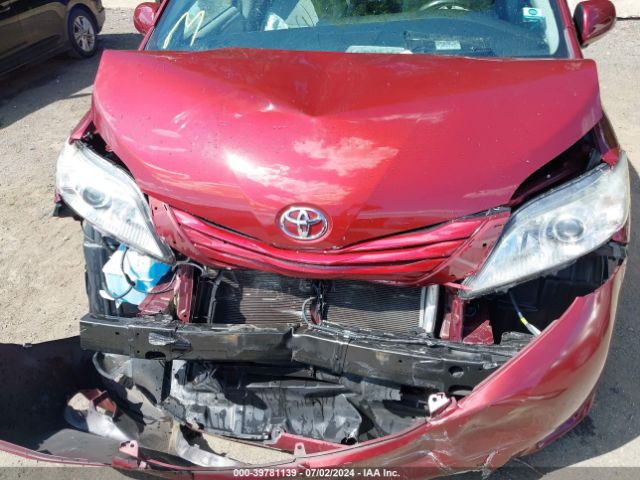 2017 TOYOTA SIENNA 5TDKZ3DC5HS848758 Photo 9