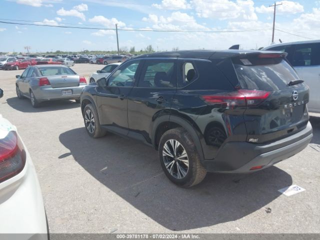 5N1AT3BA6MC777933 Nissan Rogue Sv Fwd