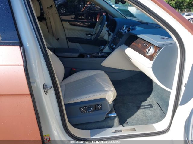 SJAAC2ZV4HC015733 Bentley Bentayga W12/w12 First Edition