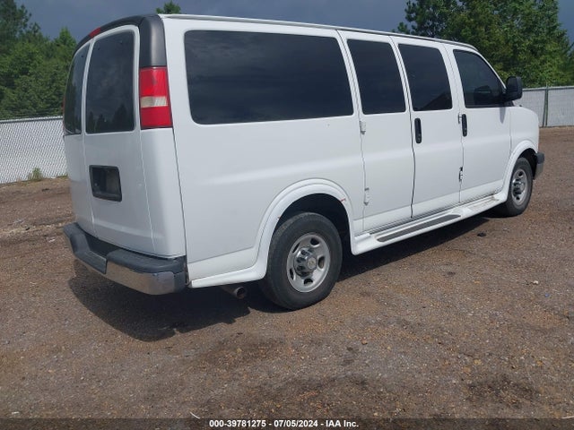 1GAWGRFG5F1105577 Chevrolet Express 2500 Lt