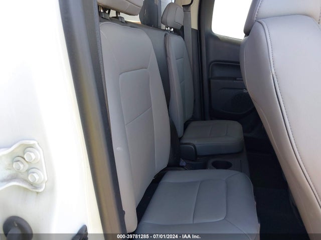 1GCHSBEA4K1310658 Chevrolet Colorado Wt