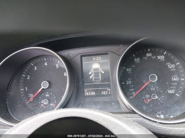 1VWAT7A37HC019732 Volkswagen Passat 1.8t S