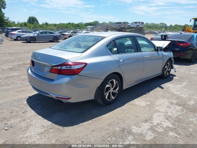 Honda ACCORD LX 2017 1HGCR2F39HA077571 Image 4