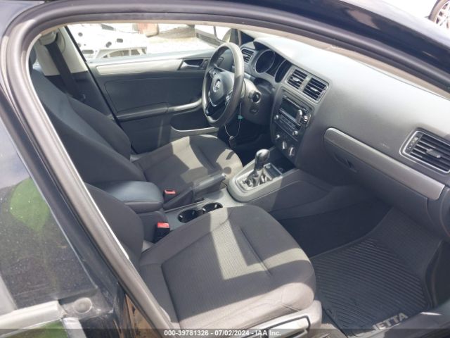 3VWD17AJXFM284304 Volkswagen Jetta 1.8t Se