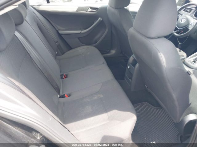 3VWD17AJXFM284304 Volkswagen Jetta 1.8t Se