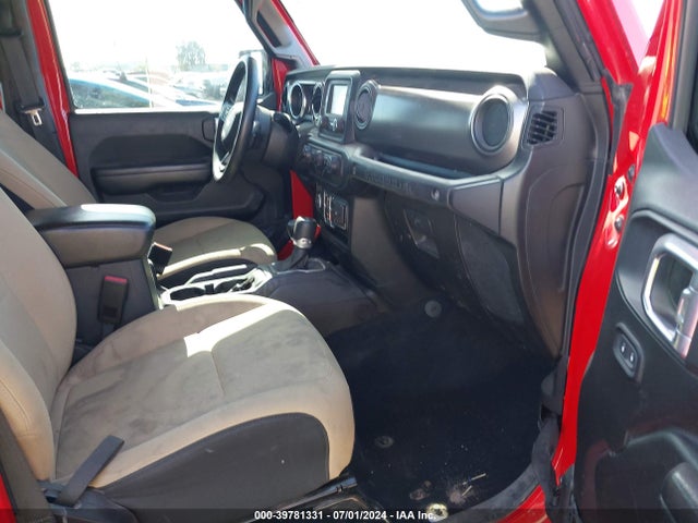 1C4HJXDN5MW775363 Jeep Wrangler Unlimited Sport 4x4