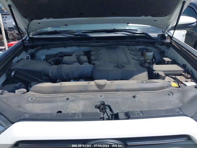Toyota 4runner Sr5 Premium 2023 JTEFU5JR1P5283347 Image 10