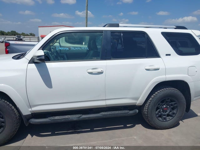Toyota 4runner Sr5 Premium 2023 JTEFU5JR1P5283347 Image 14