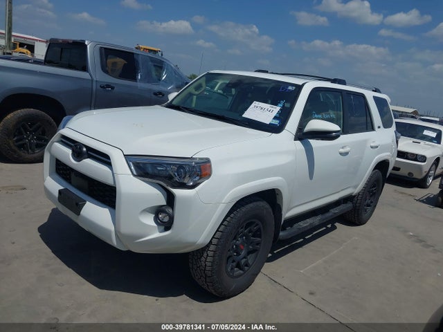 Toyota 4runner Sr5 Premium 2023 JTEFU5JR1P5283347 Image 2