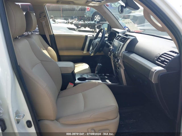 Toyota 4runner Sr5 Premium 2023 JTEFU5JR1P5283347 Image 5