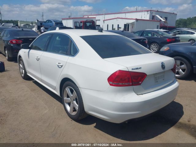 1VWAT7A38EC044862 Volkswagen Passat 1.8t Wolfsburg Edition