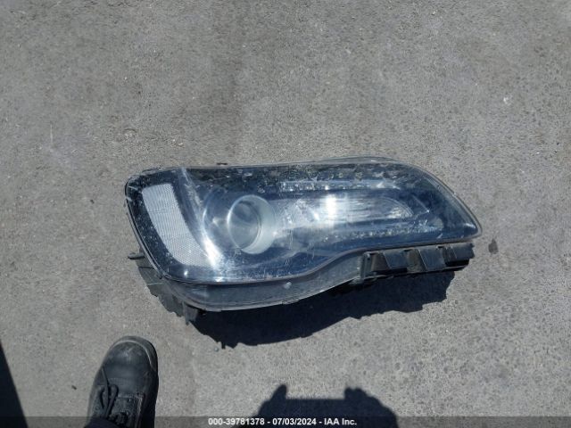 2C3CCAAG6KH565006 Chrysler 300 Touring