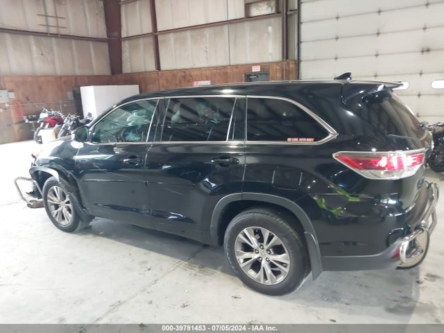 Toyota Highlander Le Plus V6 2015 5TDBKRFH4FS204536 Image 14
