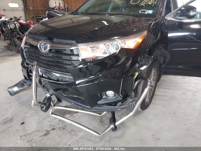 Toyota Highlander Le Plus V6 2015 5TDBKRFH4FS204536 Image 6