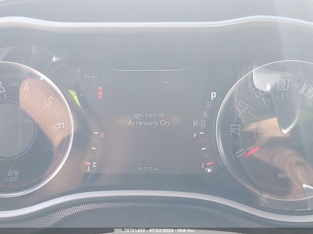 2C3CDZGG2JH133093 Dodge Challenger Gt Awd