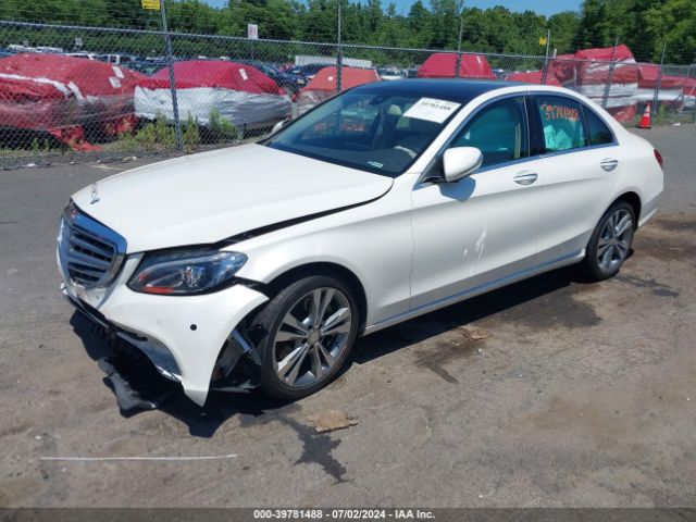 55SWF4KB1FU090153 Mercedes-Benz C 300 4matic/luxury 4matic/sport 4matic