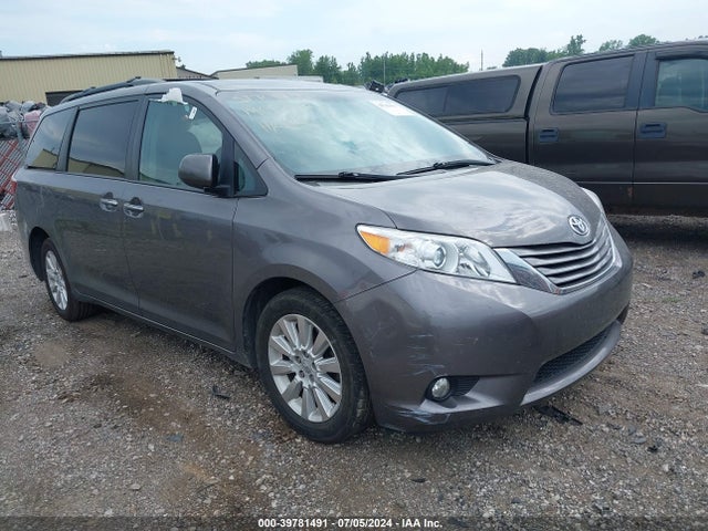 Toyota Sienna Xle Premium 7 Passenger 2015 5TDDK3DC8FS115176 главное изображение