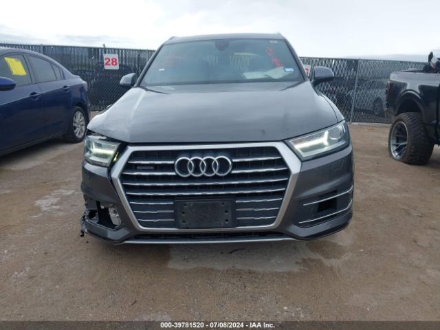 WA1AAAF79KD011211 Audi Q7 55 Premium/55 Se Premium