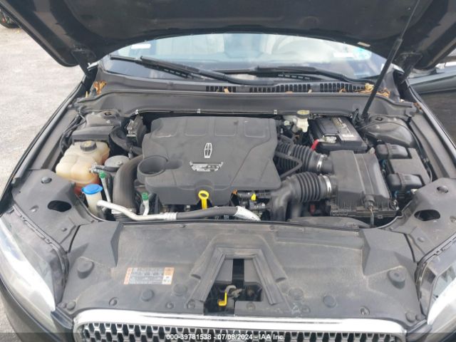 3LN6L5CC1HR615295 Lincoln MKZ SELECT
