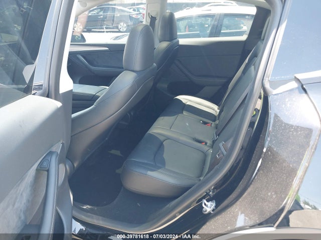 2023 TESLA MODEL Y 7SAYGDEE8PA078435 Photo 7
