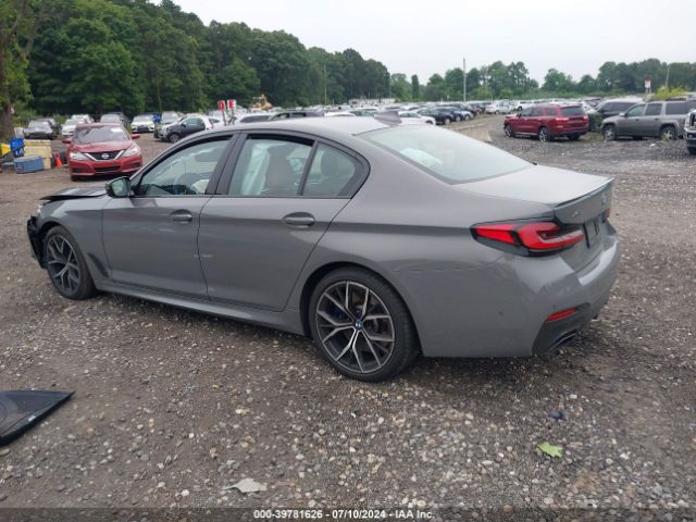 2021 BMW 540I WBA73BJ09MCF56053 Photo 2
