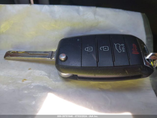 KNDPB3AC5F7772206 KIA Sportage Lx