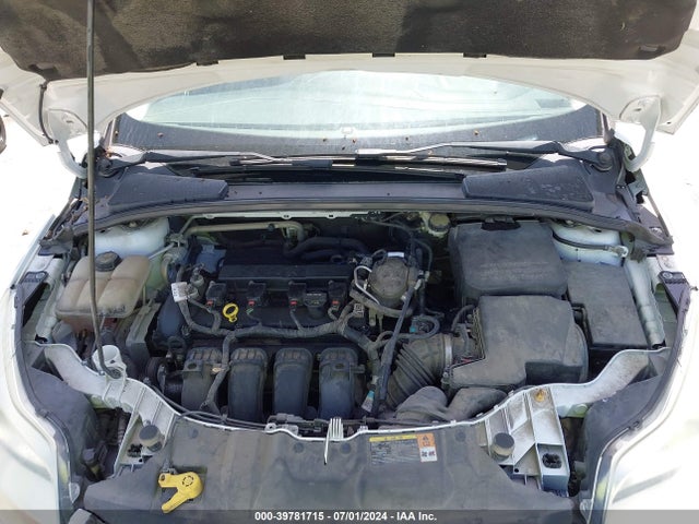 Ford FOCUS SE 2014 1FADP3K22EL254088 Image 10