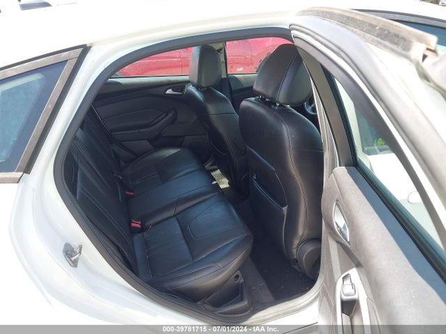 Ford FOCUS SE 2014 1FADP3K22EL254088 Image 8