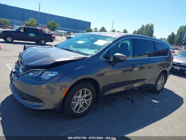 2C4RC1CG6LR181712 Chrysler Voyager Lx