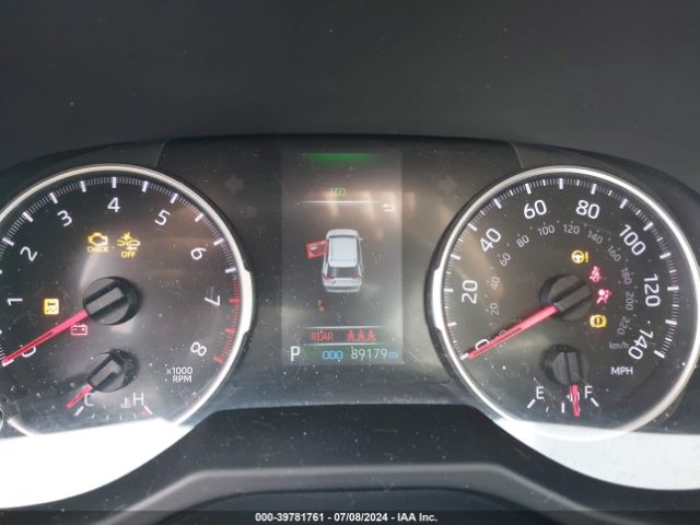 2T3G1RFVXNW301767 Toyota RAV4 LE