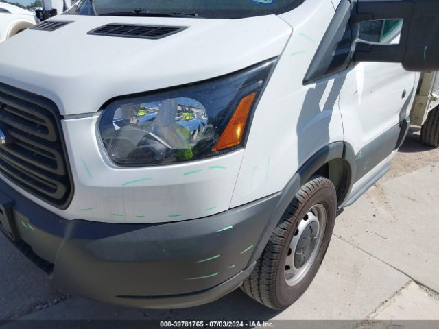 1FDYR5ZM5HKA99552 Ford Transit-250 Cab