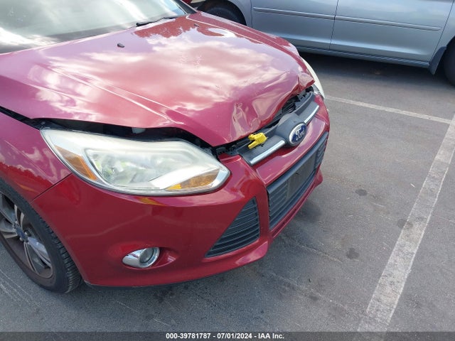 Ford FOCUS SE 2014 1FADP3K21EL303412 Image 13
