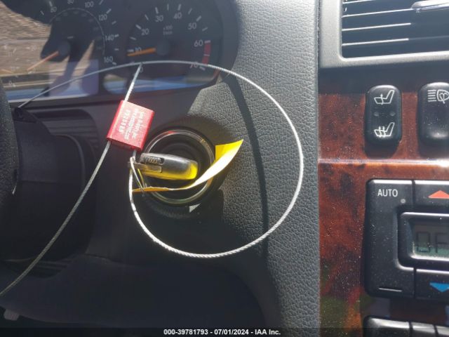 2001 MERCEDES-BENZ E-CLASS WDBJF65J61B220206 Photo 10