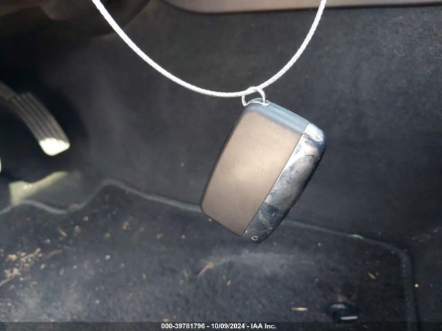 2012 JAGUAR XJ SAJWA1CB7CLV28083 Photo 10