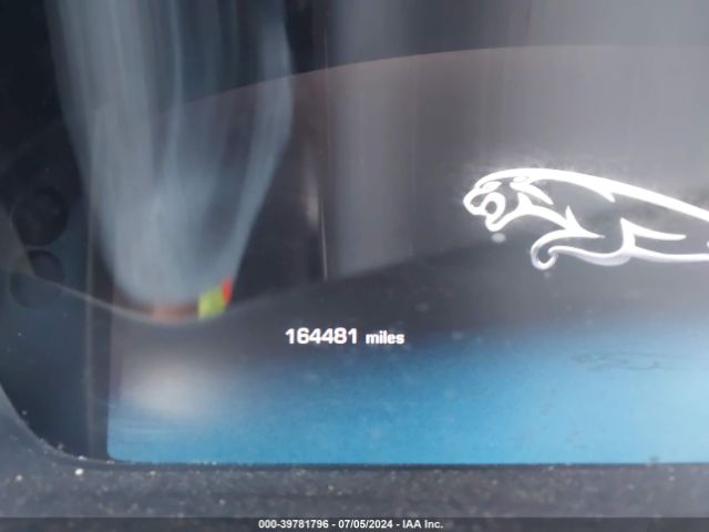 2012 JAGUAR XJ SAJWA1CB7CLV28083 Photo 6