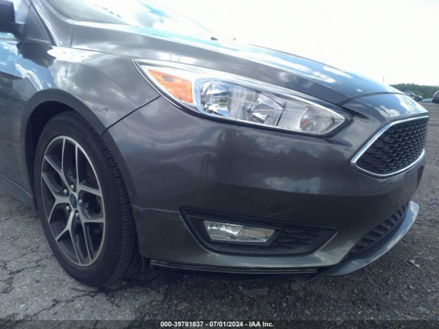 1FADP3F24GL210560 Ford FOCUS SE