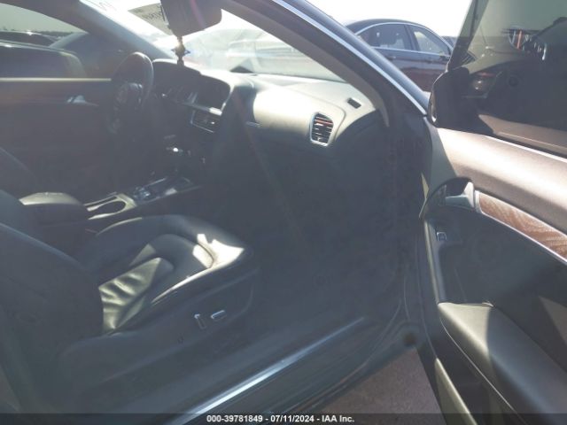 WAULFAFR4EA011105 Audi A5 2.0t Premium