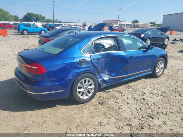 1VWAT7A31GC043622 Volkswagen Passat 1.8t S