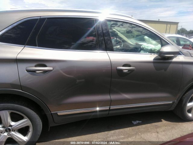 5LMCJ1D97HUL15559 Lincoln Mkc Premiere